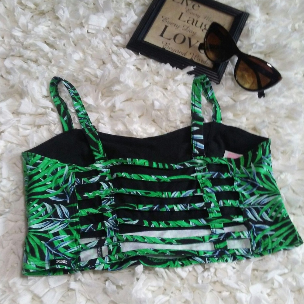 Victoria's Secret Pink cropped stappy cami - Picture 2 of 3